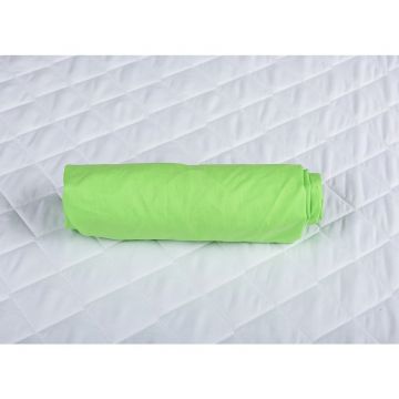 Cearceaf cu elastic pentru patut 140x70 cm verde