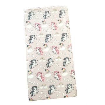 Cearsaf cu elastic pe colt 140x70 cm Unicorni