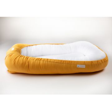 Babynest Yellow White