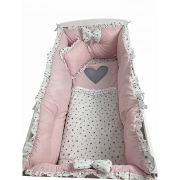 Lenjeria cu apărători Super groase și inimioara gri Roz pal - steluțe gri pe alb pat 140x70 cm