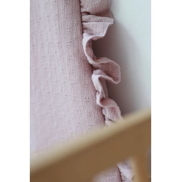Sac de dormit BabyLy bumbac brodat roz cu volanase cu umplutura antialergica BabySoft marimea S 2-2,5 tog pe tot parcursul anului 0-9 luni