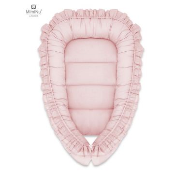 Cosulet bebelus, MimiNu, Pentru dormit, Baby Nest 55 x 75 cm, Cu Volanase, Husa 100% bumbac, Din bumbac certificat Oeko Tex Standard 100, Colectia Royal, Powder Pink