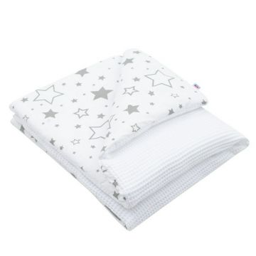 Paturica, New Baby, Cu doua fete, Dimensiune mare 80x102 cm, Din materiale certificate Oeko Tex Standard 100, Waffle white stars