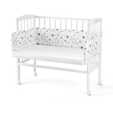 Patut pentru copii, Waldin, 2in1, 90 cm x 55 cm, lemn de fag, vopsea certificata, roti blocabile, laterala detasabila, co-sleeping, Saltea inclusa, Aparatoare laterala din bumbac, Alb, Cover, SMIX