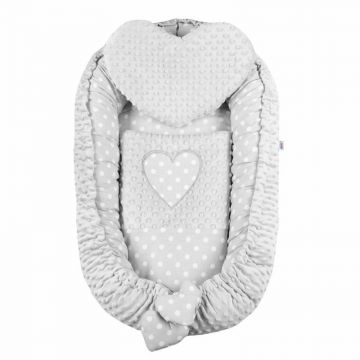 Set 3 piese, New Baby, Luxury, Baby Nest cu doua fete, Cu paturica si pernuta in forma de inima, Minky Heart Grey