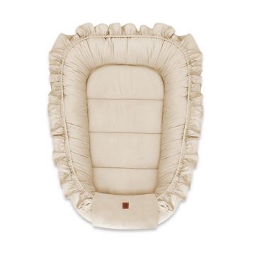 MimiNu - Cosulet bebelus pentru dormit, Baby Nest 55 x 75 cm, Cu Volanase, Din catifea, Nugat