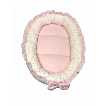 Cuib baby nest bebelusi cu volanase roz pal - stelute roz pe alb LUX
