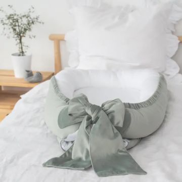 Suport de dormit Babynest Premium Bumbac Organic 80x50 cm Catifea Mint cu Funda