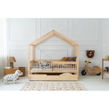 Pat pentru copii în culoare naturală de tip casă/cu extensie suplimentară din lemn de pin cu spațiu de depozitare 140x200 cm Mila RMW – Adeko