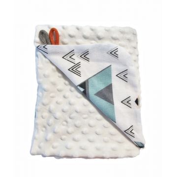 Paturica Minky pentru copii 75x75 cm K-644 Turquoise Triangle