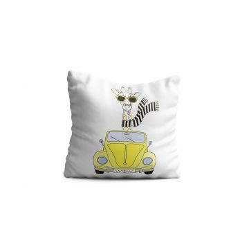 Perna decorativa Giraffe in the car, Oyo Kids, 43x43 cm, poliester, multicolor