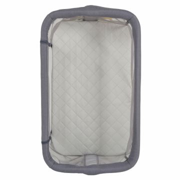 Patut Co-Sleeper Cangaroo Aura Grey 88x56 cm cu laterala culisanta, Saltea cu baza ferma si husa detasabila, Functie anti reflux, 7 nivele de reglare a inaltimii, 4 Roti cu frana,recomandat de la nastere pana la 9 kg