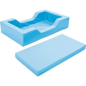 Patut pentru cresa bleu, 128 x 75 x 25 cm, din spuma, cu decupaj pentru acces, saltea 8 cm grosime inclusa, stivuibil
