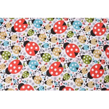 Lenjerie patut cresa si gradinita 5 piese model Buburuze