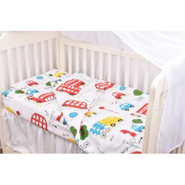 Lenjerie patut cu 3 piese 120x60 cm din bumbac model Masinute colorate