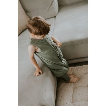Sac de dormit cu picioare Light 1-2 ani Green Sleepee 1.5 tog