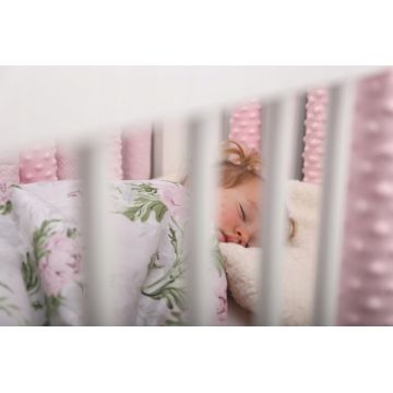 Set 20 de protectii individuale pentru patut copii BabyMam o parte 100 bumbac si cealalta parte din minky moale, fixare cu benzi velcro, Pink
