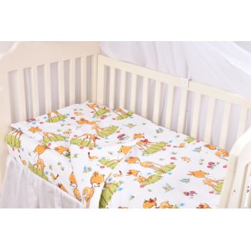 Set complet 7 piese lenjerie si aparatori patut 120x60 cm din bumbac model caprioare