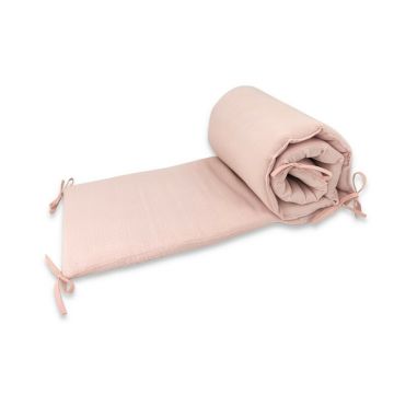 Aparatoare pentru patut Qmini Powder Pink, din muselina dubla, 180x30 cm, cu panglici
