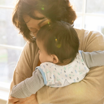 Sac de dormit Ingenuity Space Stars, Swaddle Me, 3-18 luni, 2.5 TOG