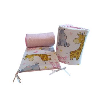 Set 2 aparatori laterale din bumbac pentru patut 120x60 cm Beberoyal HippoGiraffe Roz