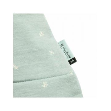 Sac de dormit ErgoPouch Jersey Verde 3-12 luni, 6-10 kg, 2.5 Tog, bumbac organic, fermoar bidirectional, lavabil la masina, croiala slim fit, certificat non-toxic, premiat in Australia