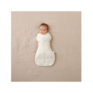 Sistem de infasat si sac de dormit 2 in 1 ErgoPouch Bej, 6-12 luni, 8-10 kg, 2.5 Tog, bumbac organic, fermoar bidirectional, transformabil, lavabil la masina, certificat non-toxic, premiat in Australia